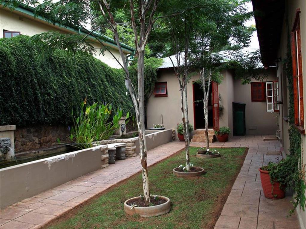 East View Guesthouse Pretoria-Noord Eksteriør bilde